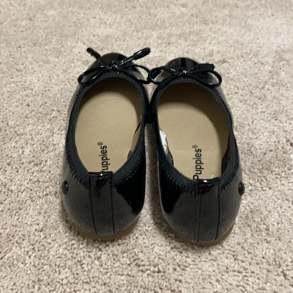 New - Hush Puppies patent flats